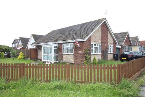 2 bedroom detached bungalow for sale, Frinton Road , Holland on Sea, Clacton on Sea