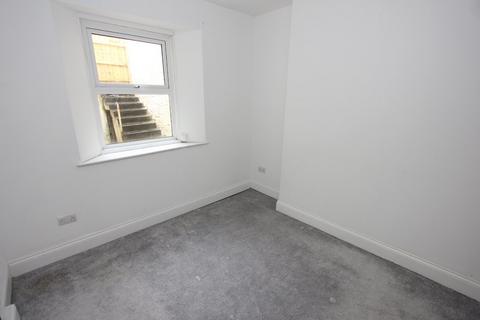1 bedroom ground floor flat to rent, 16B Parkfield Road, Torquay TQ1