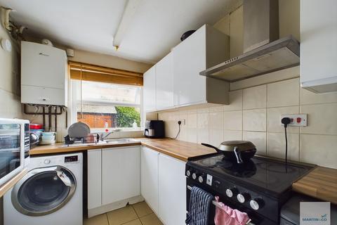 4 bedroom terraced house for sale, Evelyn Street, Beeston