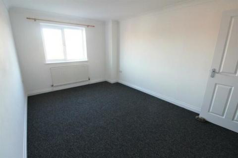 2 bedroom flat to rent, Wayte Street, Cosham