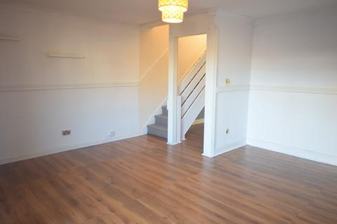 3 bedroom end of terrace house to rent, Reaside Crescent, Kings Heath B14