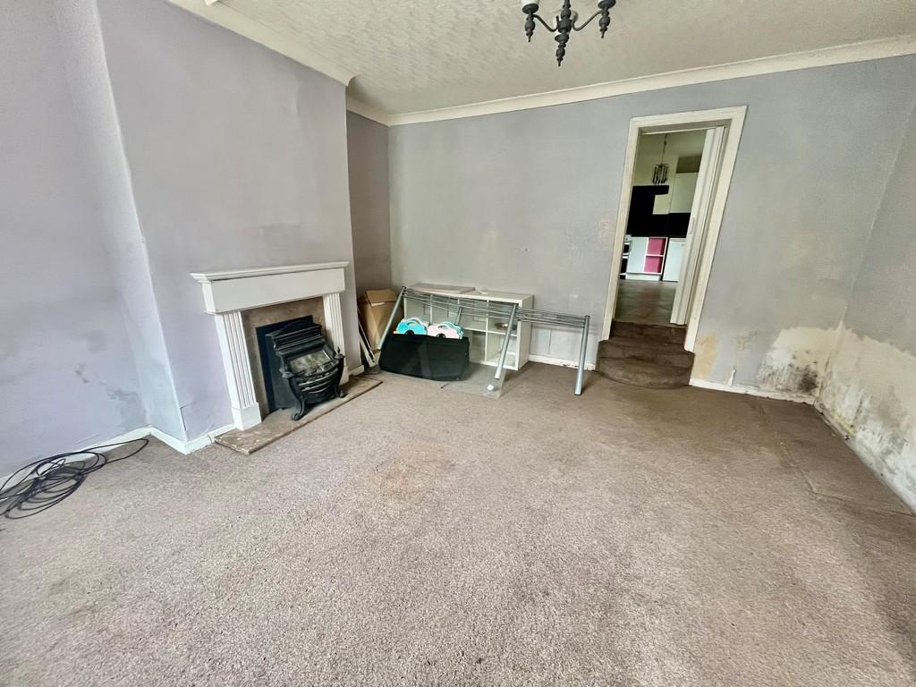 Market Street, Whitworth OL12 3 bed end of terrace house for sale £