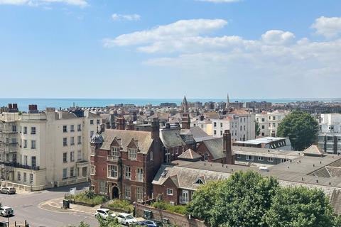 2 bedroom apartment for sale, Wick Hall, Furze Hill, Hove, BN3 1NG