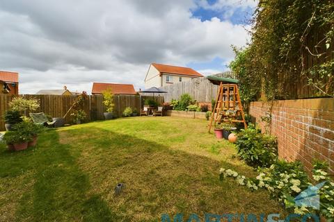 4 bedroom detached house for sale, Nightingale Road, Guisborough