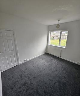 3 bedroom bungalow to rent, Church Road, Oxley WV10