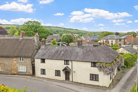 4 bedroom detached house for sale, Maiden Newton, Dorset