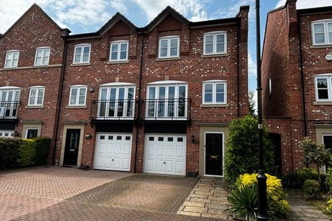 4 bedroom townhouse for sale, Harbutts View, Middlewich