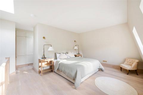 undefined, Montagu Mews North, Marylebone, W1H