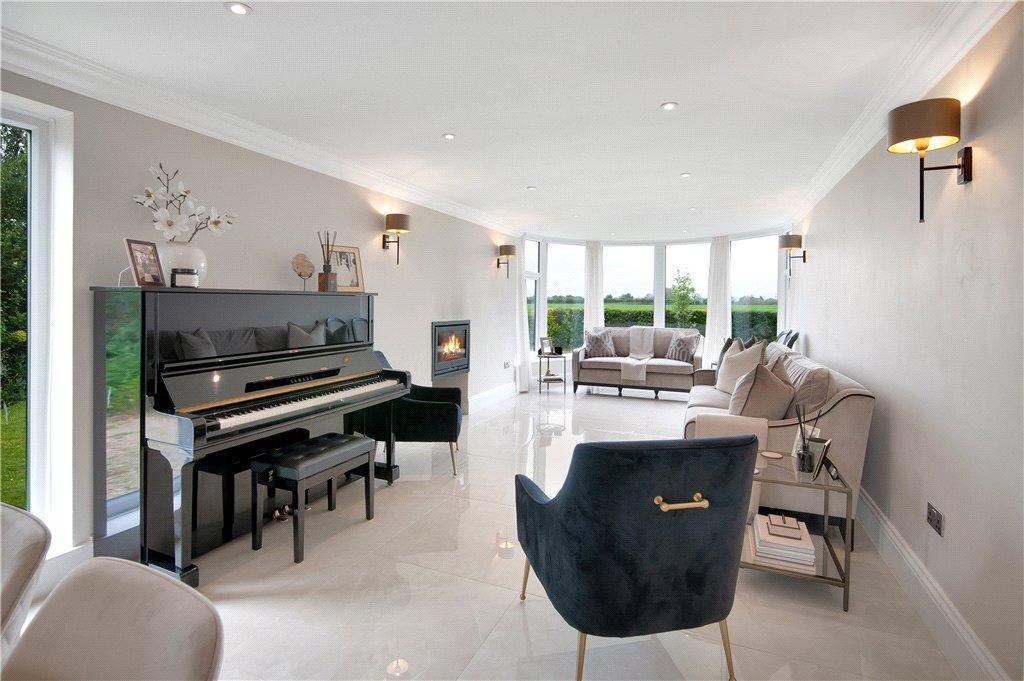 Sitting Dining Room