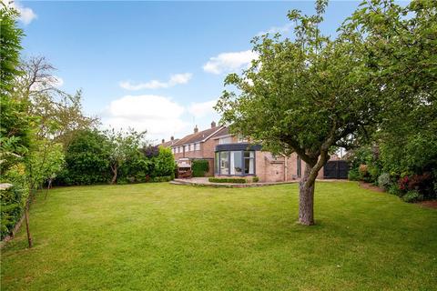 88 Fosseway Avenue, Moreton-in-marsh, GL56 0EA