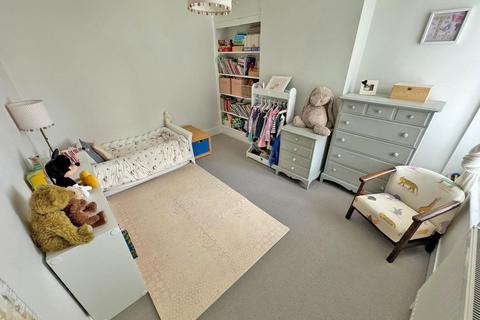 16 Albert Road, Southwick, Brighton, BN42 4GE