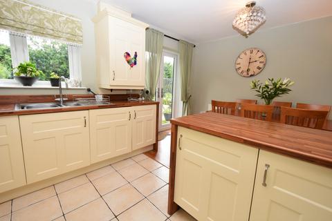18 Bow Windows Avenue, Barrow-in-furness, LA13 0SF