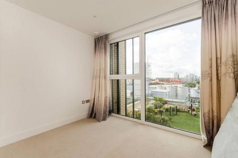 4 bedroom flat to rent, Fulham Riverside, Fulham, London, SW6