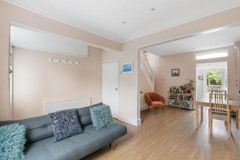 2 bedroom terraced house for sale, Eversleigh Road, London