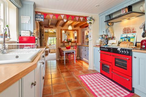 Honey Pot Cottage Barkwith Road, South Willingham, Market Rasen, LN8 6NN