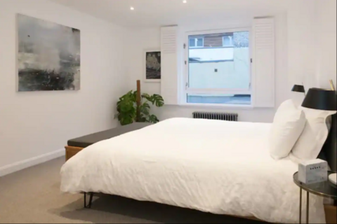 2 bedroom flat to rent, Glassworks Studios, Basing Place, Shoreditch, London