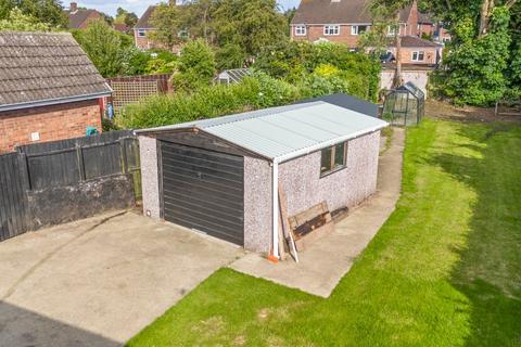 3 bedroom bungalow for sale, Carlton Avenue, Healing, N.E Lincolnshire, DN41
