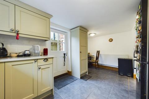 3 bedroom cottage for sale, Leigh Lane, Bramshall