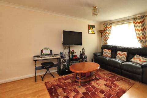 12 Abingdon Close, Woking, GU21 3JD