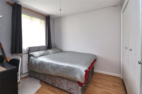 12 Abingdon Close, Woking, GU21 3JD