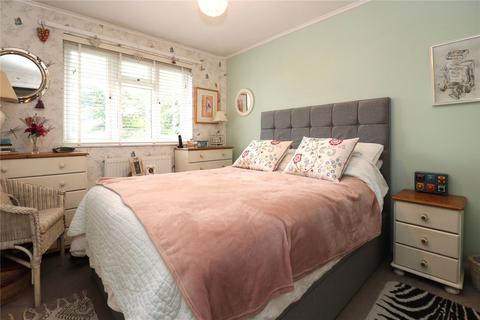 1 bedroom maisonette for sale, Woking, Surrey GU21