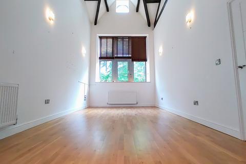 16 Chrisharben Court, Clayton, Bradford, BD14 6AF
