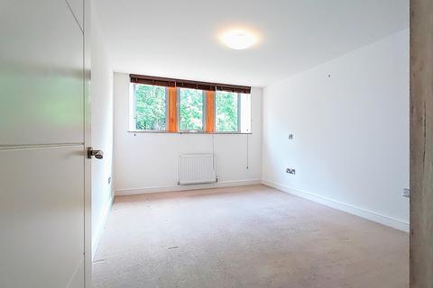 16 Chrisharben Court, Clayton, Bradford, BD14 6AF