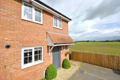 3 bedroom semi-detached house for sale, Manor Farm Court, Doncaster DN9