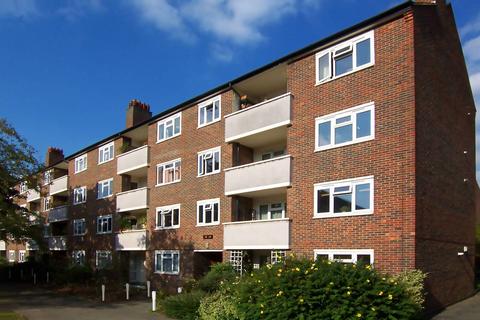28 Brick Farm Close, Richmond, TW9 4EG