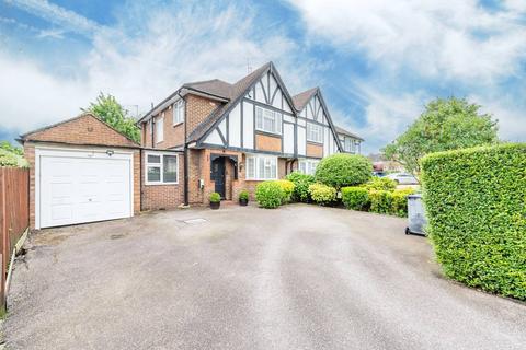 4 bedroom semi-detached house for sale, Broadhurst Avenue, Edgware, HA8