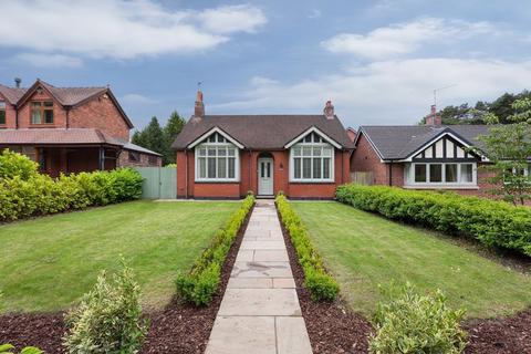 2 bedroom detached bungalow for sale, Holmes Chapel Road, Somerford