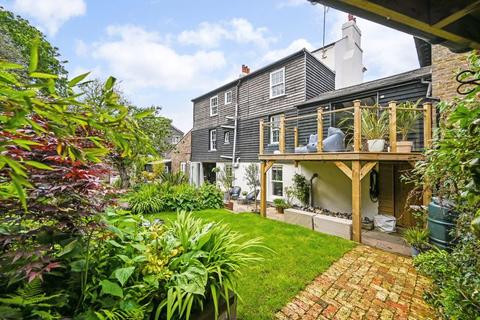 7 bedroom detached house for sale, Walmer