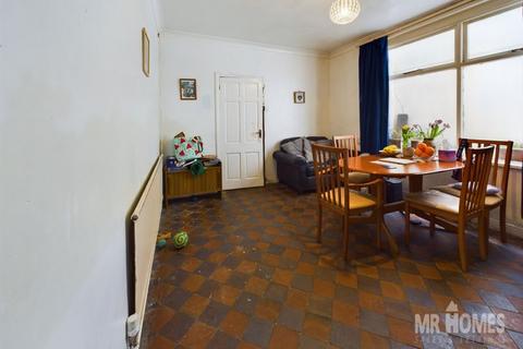 135 Gladstone Road, Barry, CF62 8NB