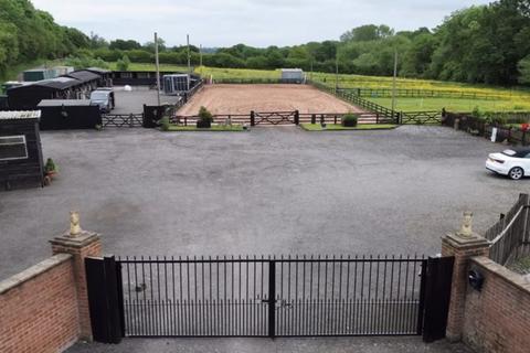 Equestrian property for sale, The Stables, Mapperley Lane, Mapperley, Ilkeston