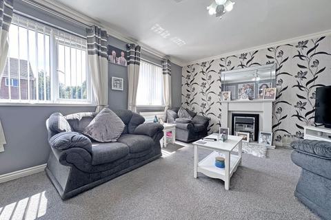 4 bedroom end of terrace house for sale, Thunderbolt Way, TIPTON, DY4 9SG