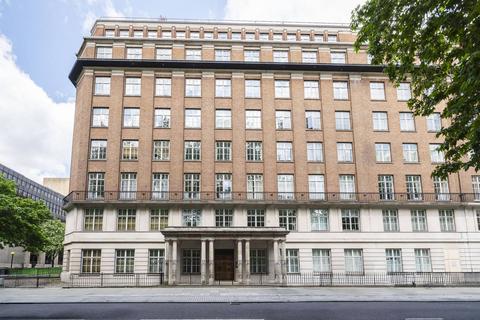 3 bedroom flat to rent, Russel Square, Bloomsbury, London, WC1B