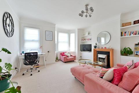 1 bedroom flat to rent, Haydons Road, South Wimbledon, London, SW19