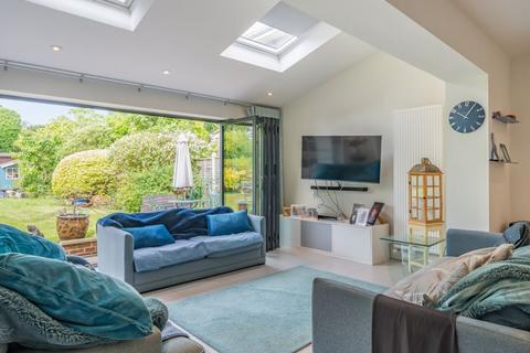 4 bedroom detached house for sale, Linden Way, West Purley