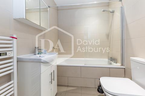 2 bedroom apartment to rent, Weston Park, Crouch End, London