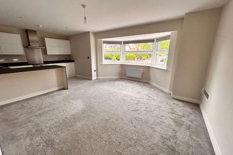 2 bedroom apartment for sale, Birmingham Road, Sutton Coldfield, B72 1DP