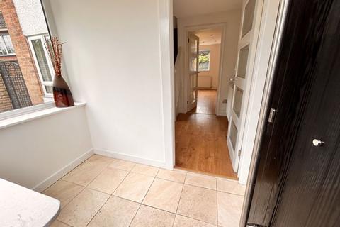 6 Britton Drive, Sutton Coldfield, B72 1EL