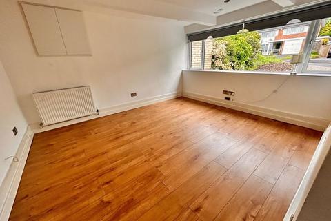 6 Britton Drive, Sutton Coldfield, B72 1EL