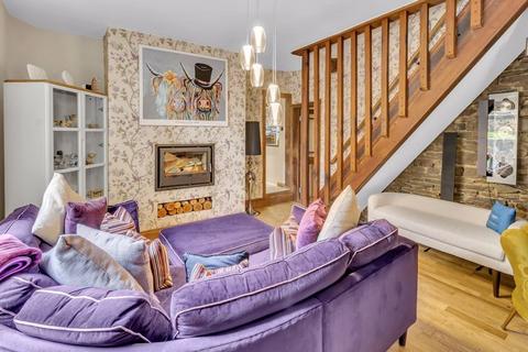 36 Hall Fold, Whitworth, Rochdale, OL12 8TT