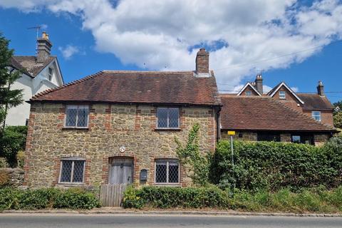 2 bedroom detached house for sale, Pulborough