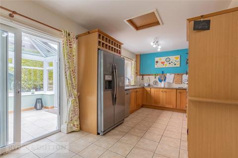 2 Beech Avenue, Greenfield, Oldham, OL3 7AP