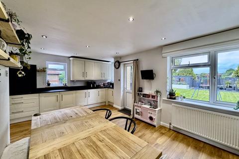 3 bedroom semi-detached house for sale, Brookfield Road, High Wycombe HP10