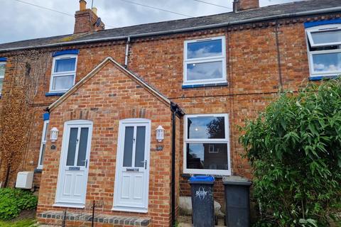 2 bedroom terraced house to rent, Chapel Street, Rugby CV23