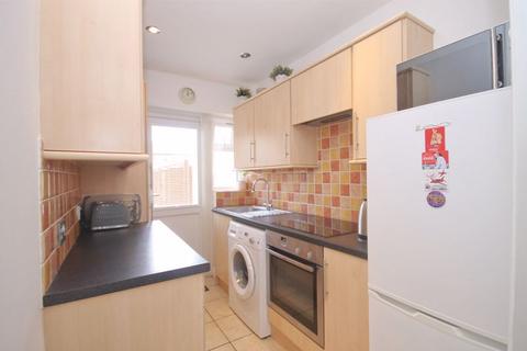 4 bedroom terraced house for sale, Hodder Drive, Greenford