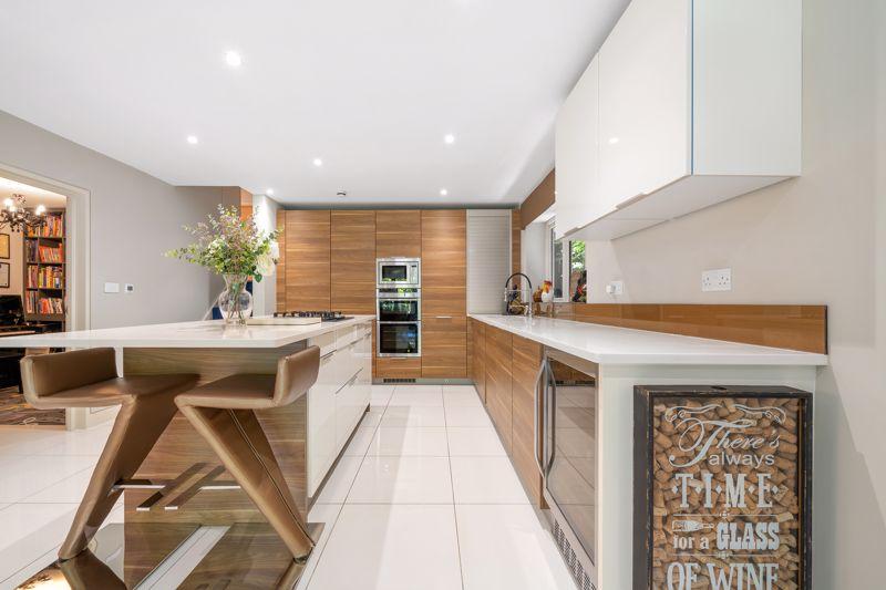 Kitchen (1)