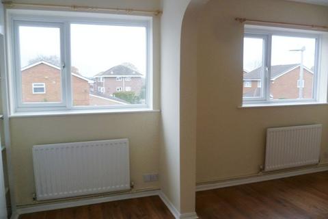 2 bedroom maisonette to rent, Nashe Drive, Blurton, Stoke-On-Trent